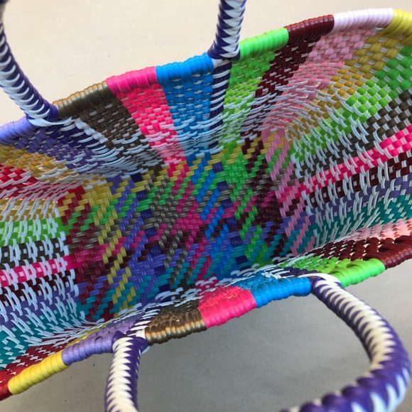 Mexican hand woven tote - Picture 4 of 6